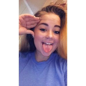 Meet your Posher, Natalie